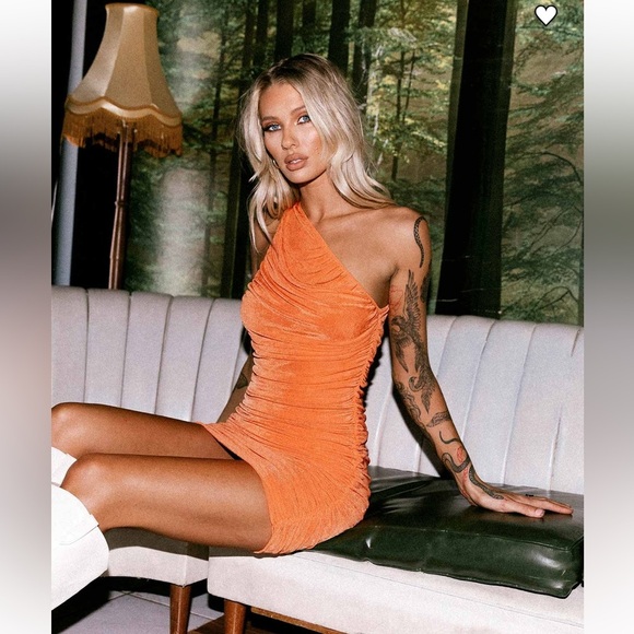 Princess Polly Dresses & Skirts - NWT Princess Polly The Goddess Mini Dress in Orange Size 6